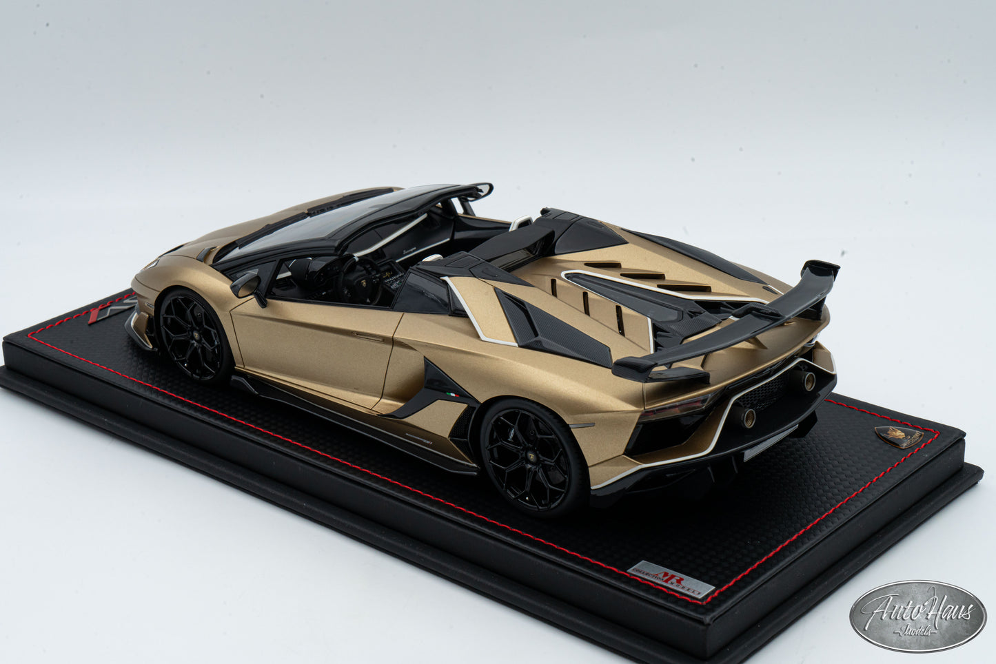 1/18 MR Collection Lamborghini Aventador SVJ Roadster Matt Gold