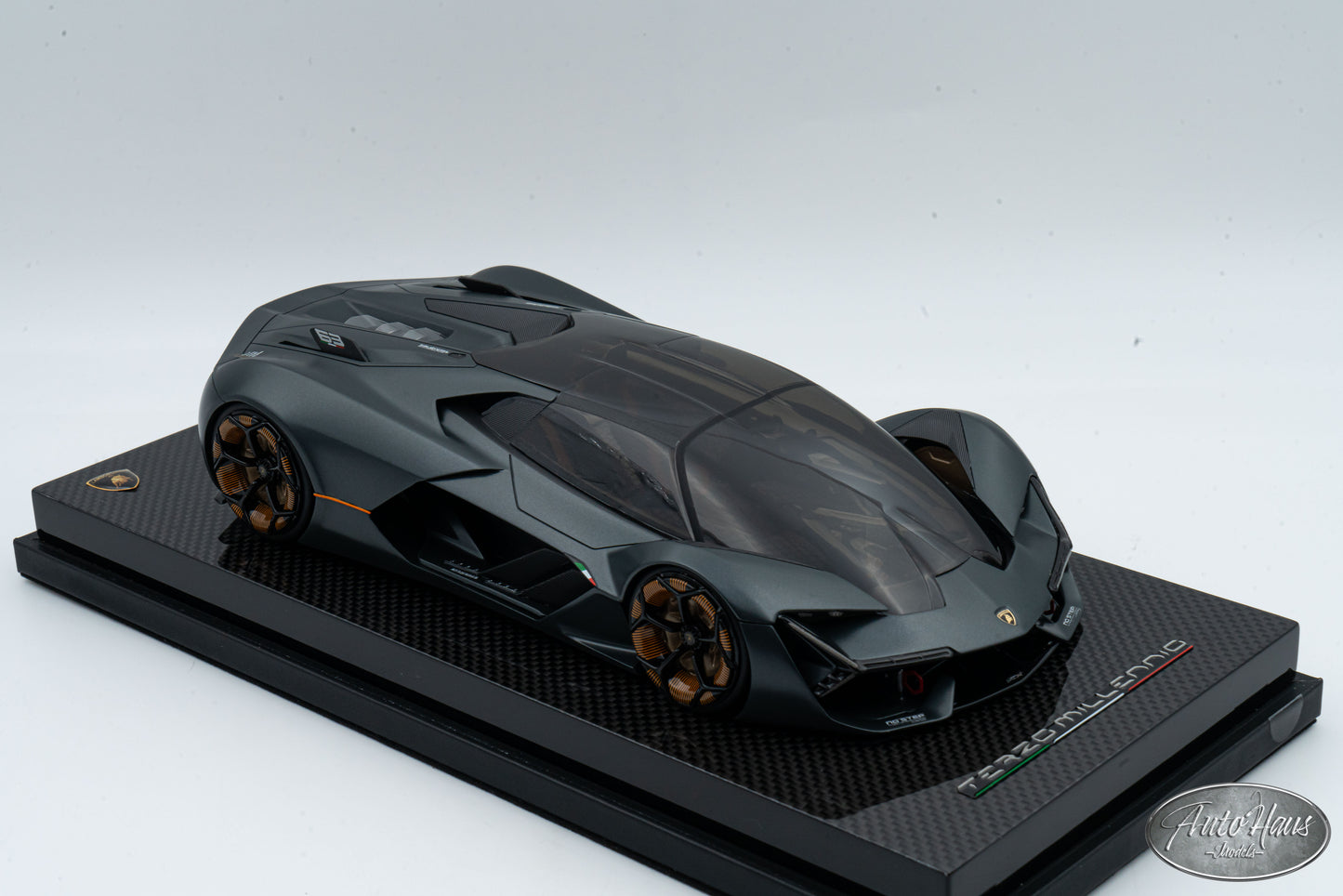 1/18 MR Collection Lamborghini Terzo Millenio Matt Gray