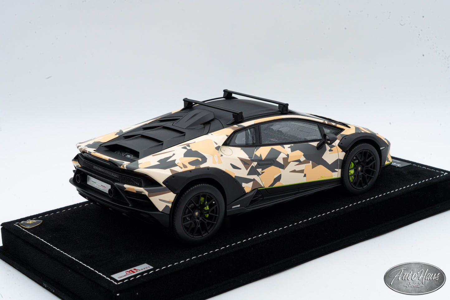 1/18 MR Collection Lamborghini Huracan Sterrato All-Terrain SABBIA Version LAMBO057TER3
