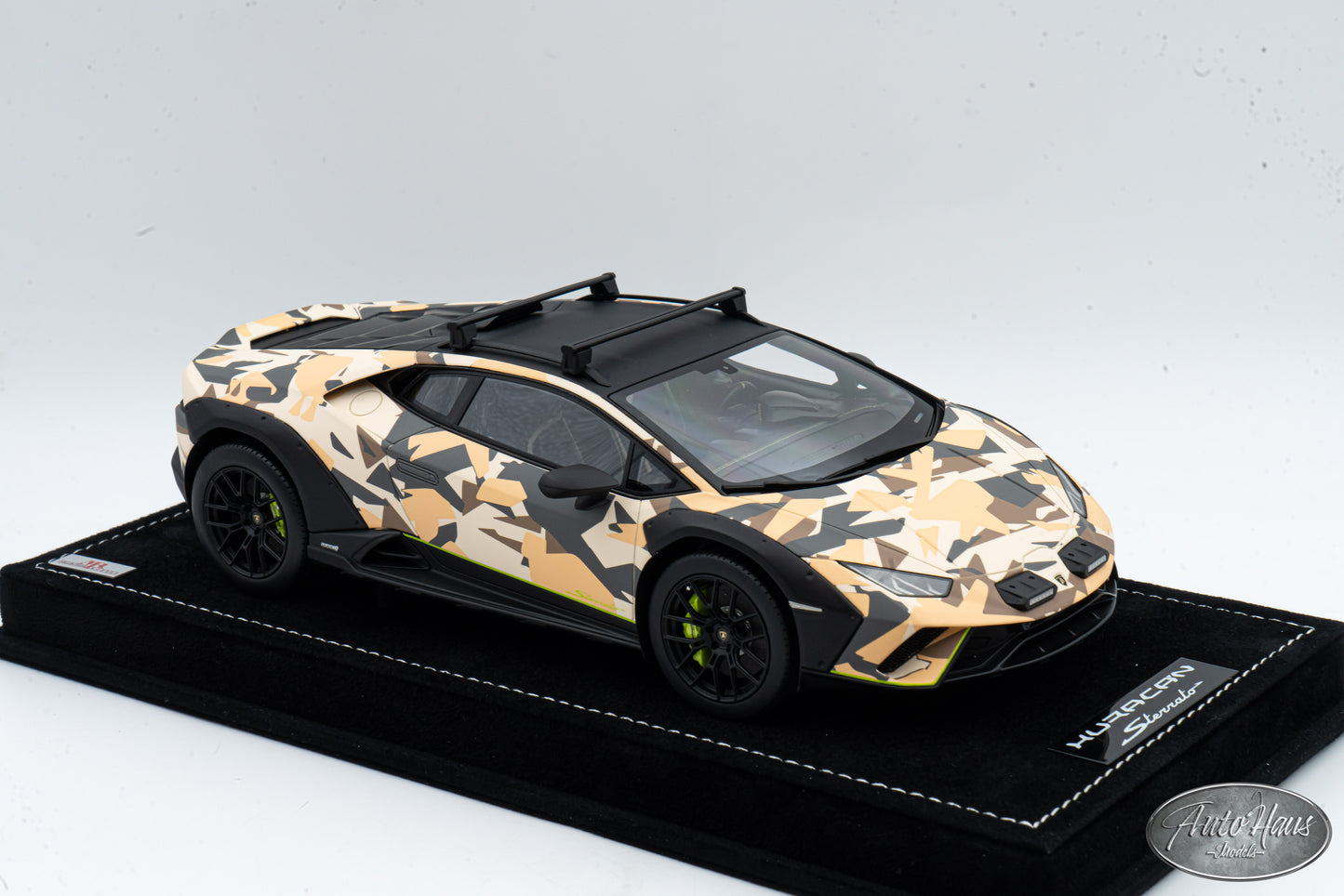 1/18 MR Collection Lamborghini Huracan Sterrato All-Terrain SABBIA Version LAMBO057TER3