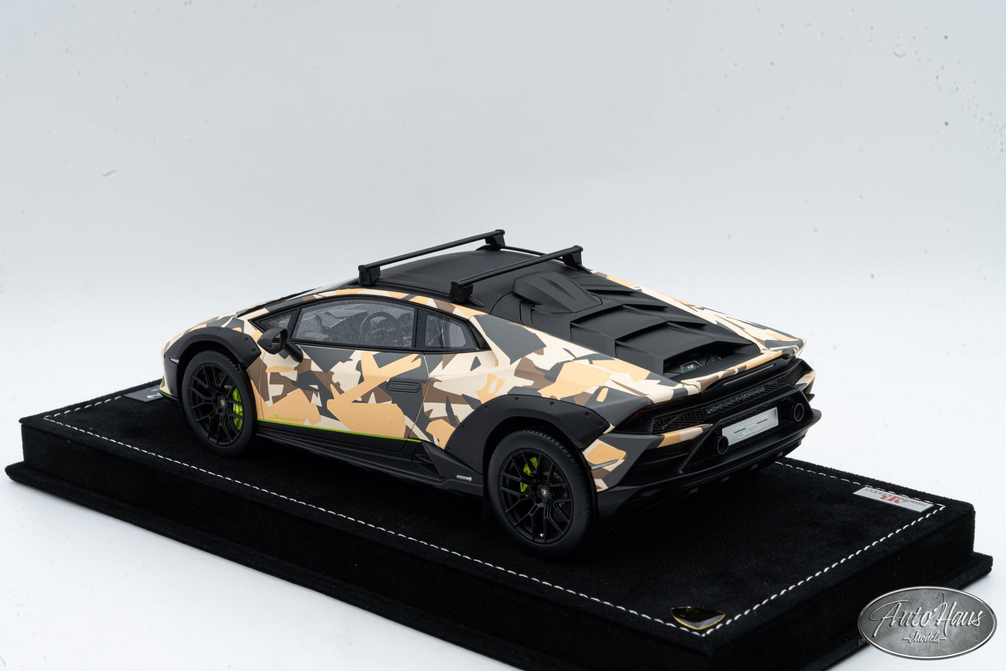1/18 MR Collection Lamborghini Huracan Sterrato All-Terrain SABBIA Version LAMBO057TER3