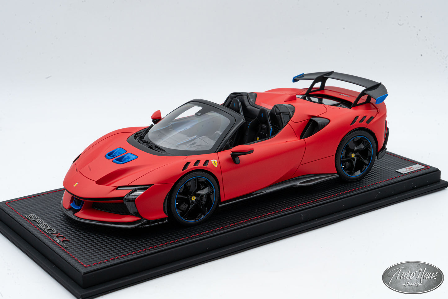 1/18 MR Collection Ferrari SF90 XX Spider Rosso Le Mans Matt Red FE042SE1