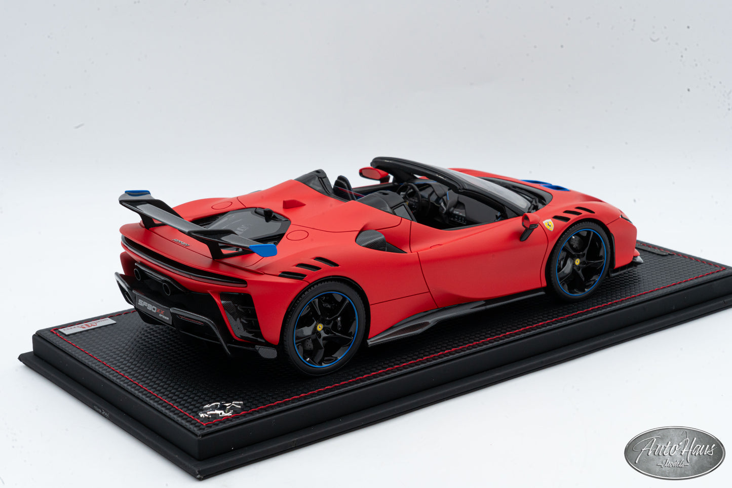 1/18 MR Collection Ferrari SF90 XX Spider Rosso Le Mans Matt Red FE042SE1