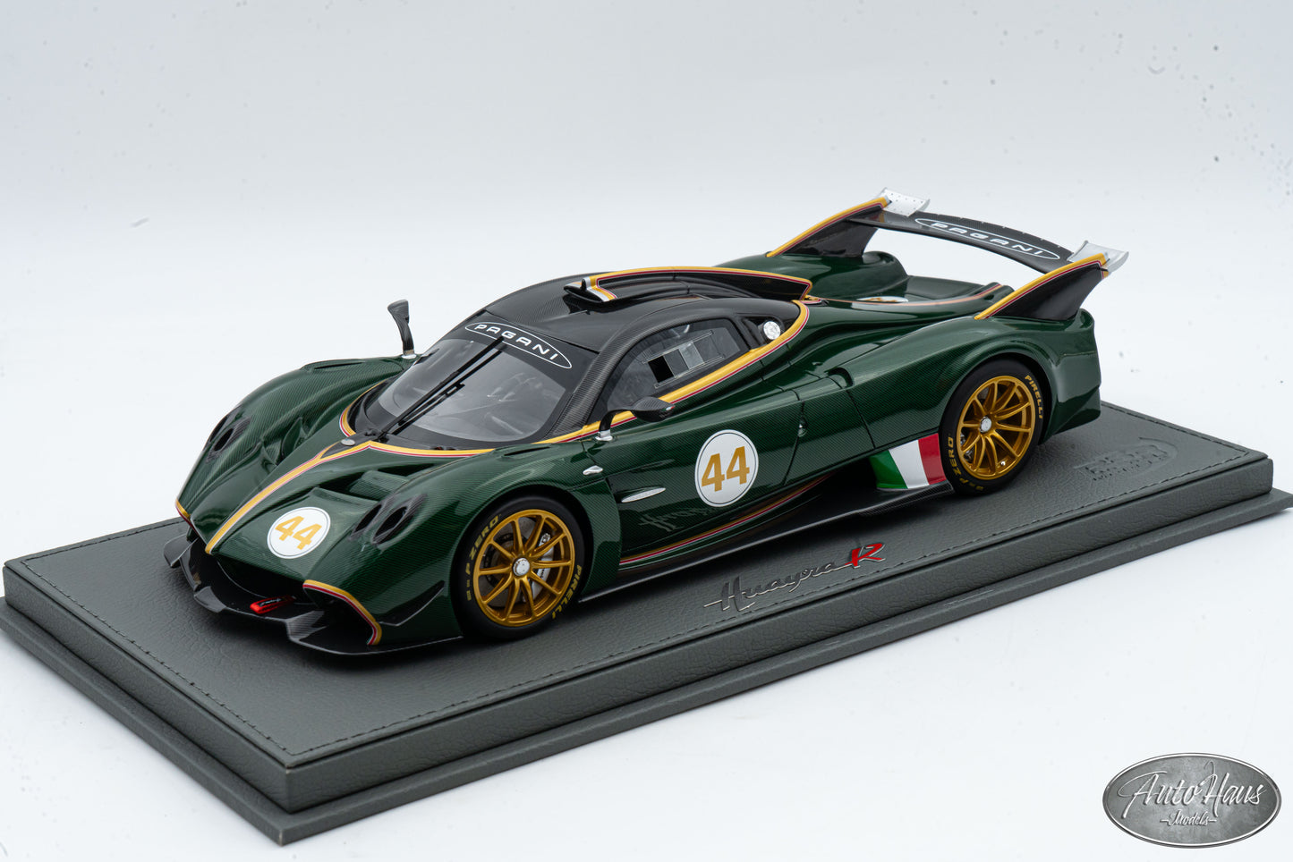 1/18 BBR Pagani Huayra R Glos Green Carbon P18218G