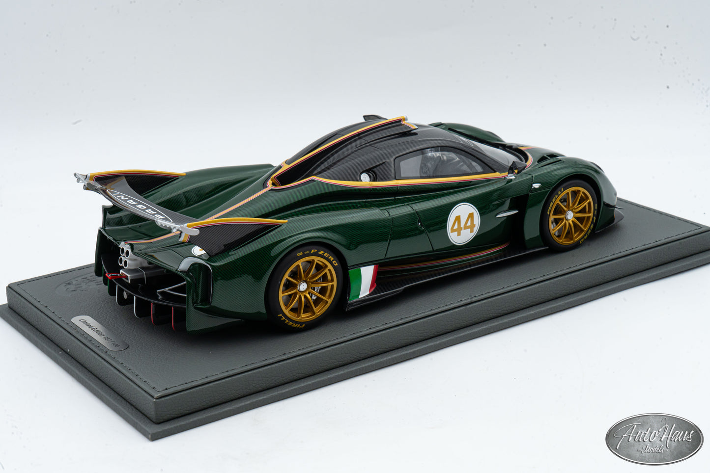1/18 BBR Pagani Huayra R Glos Green Carbon P18218G