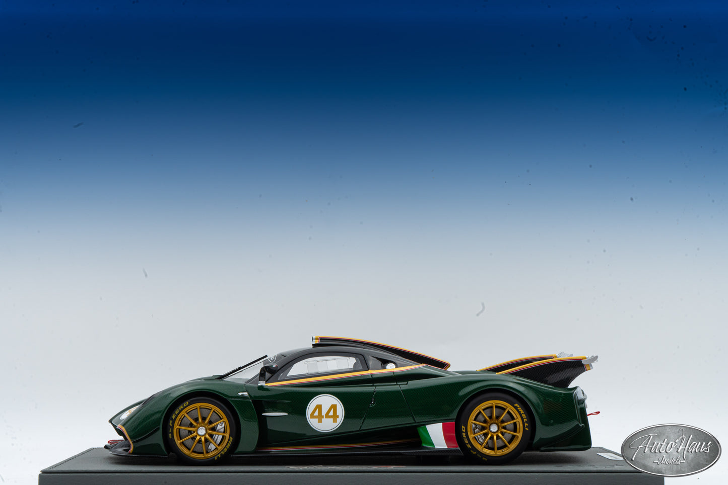 1/18 BBR Pagani Huayra R Glos Green Carbon P18218G