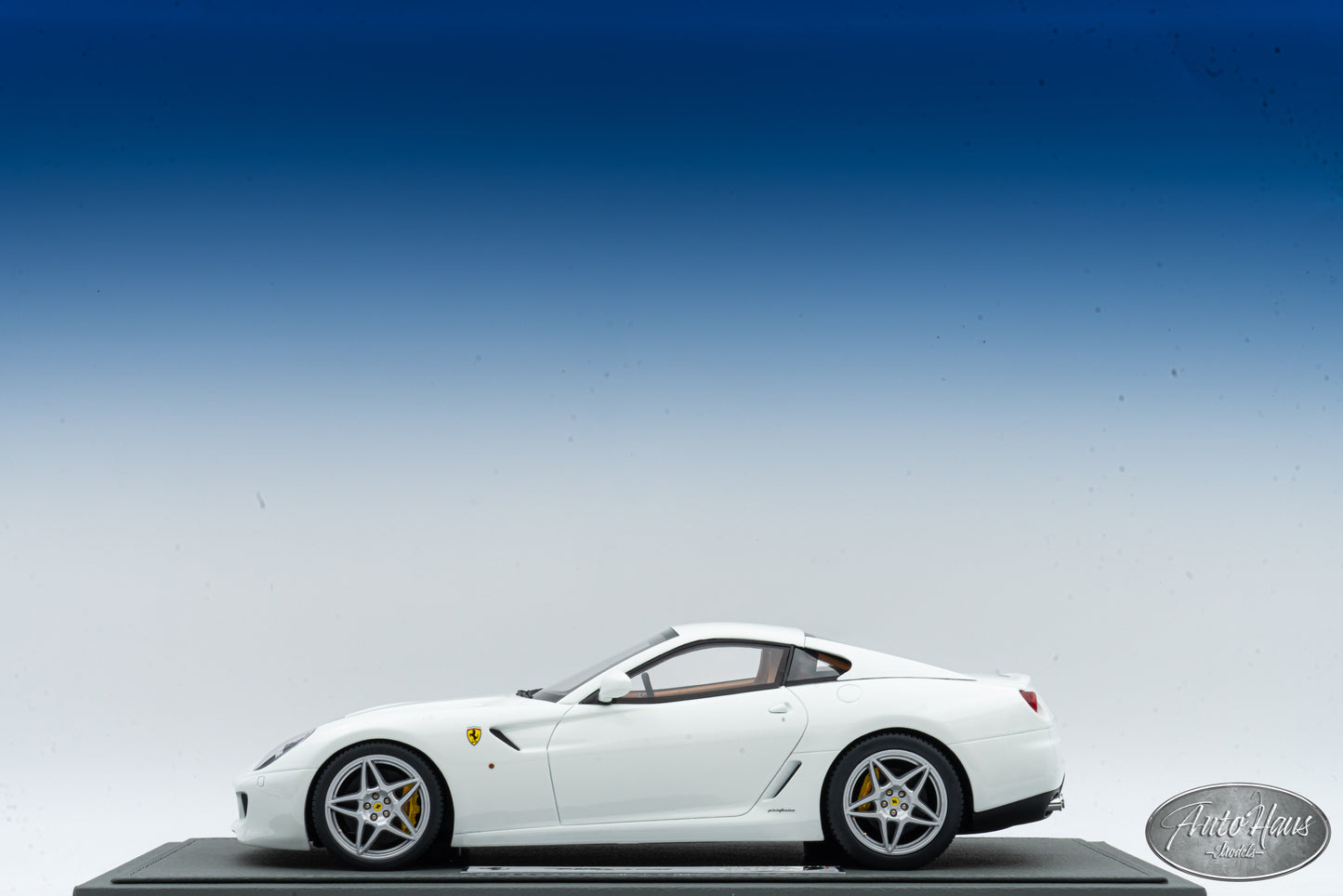 1/18 BBR Ferrari 599 GTB Fiorano Bianco Avus White BBR1871E