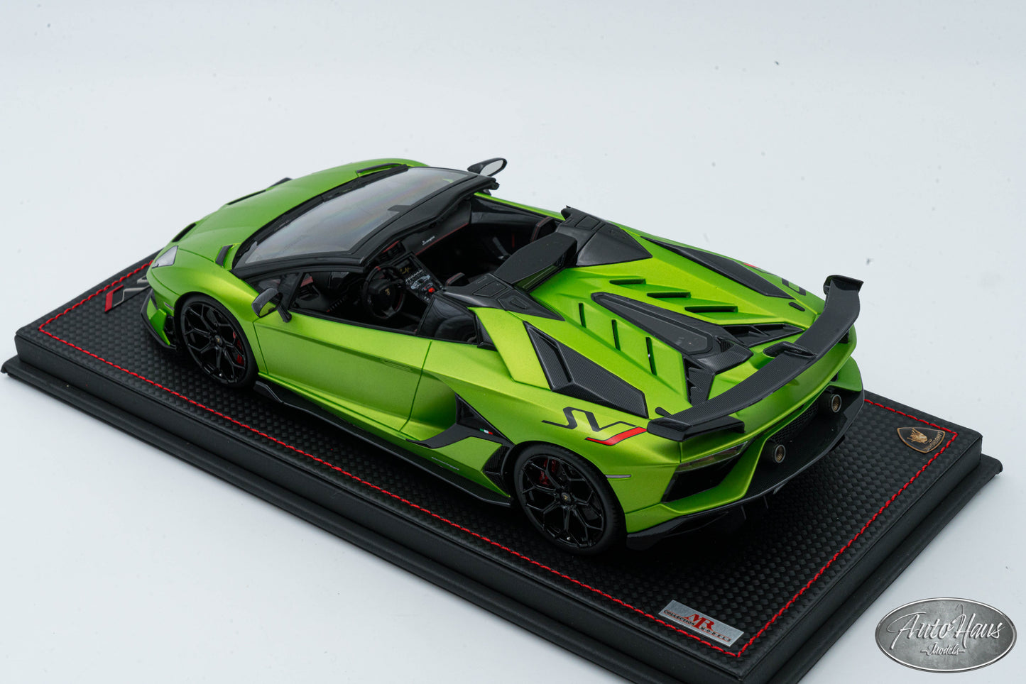 1/18 MR Collection Lamborghini Aventador SVJ Roadster Matt Green