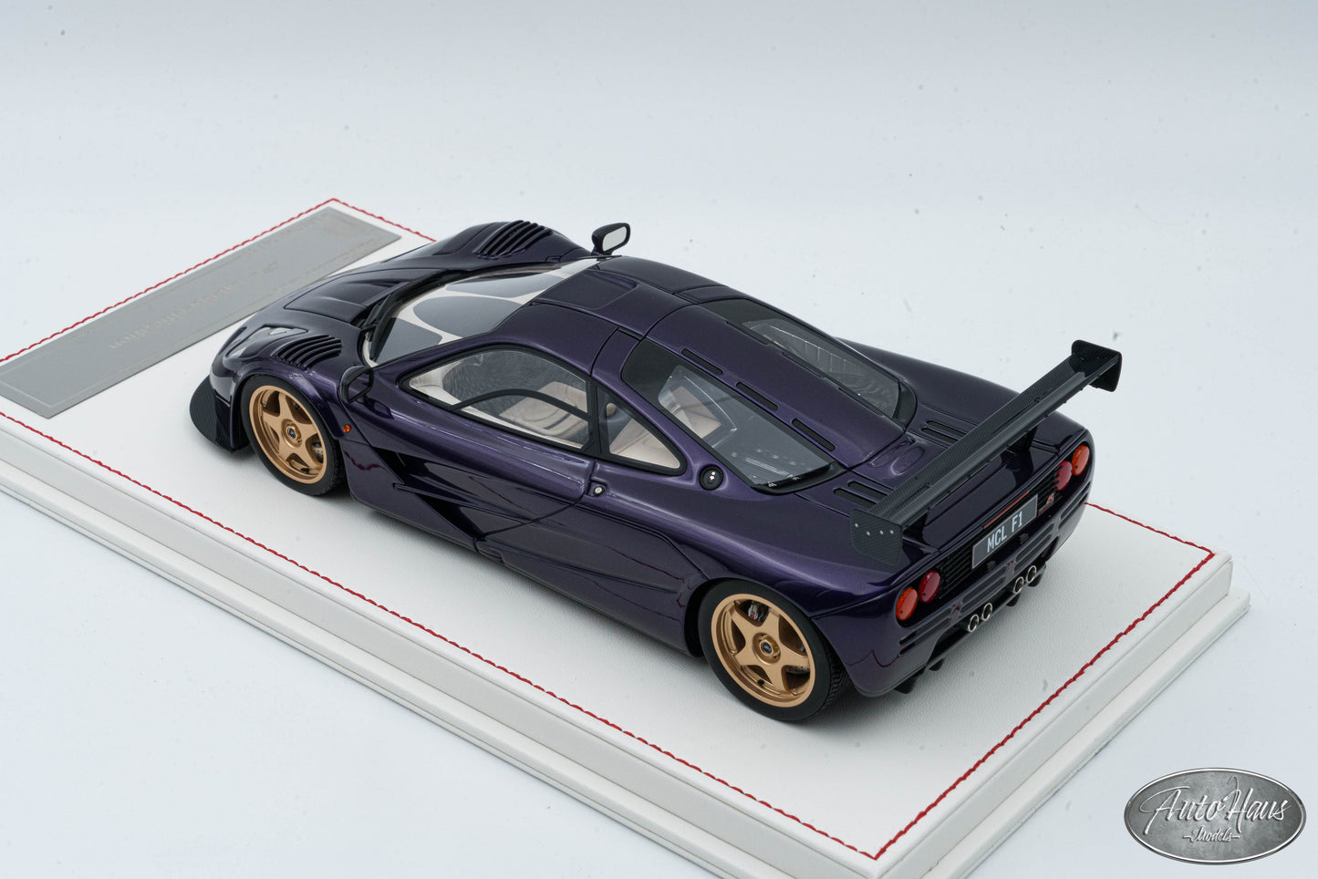 1/18 Davis & Giovanni McLaren F1 LM Specification Hong Kong Purple with Bronze Wheels