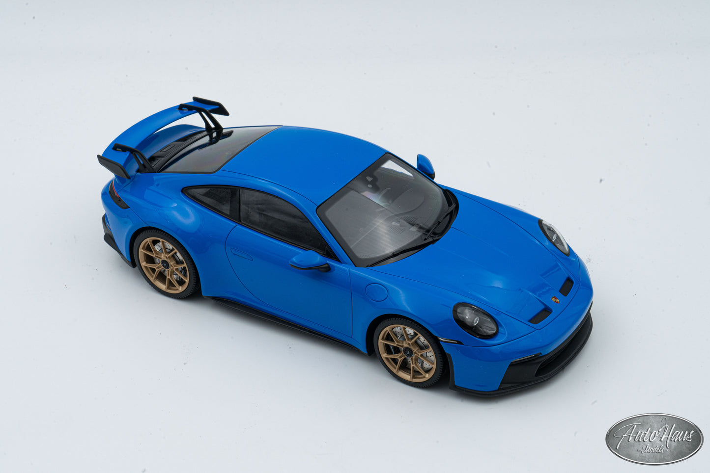 1/18 Minichamps Porsche 911 (992) GT3 Shark Blue with Bronze Wheels