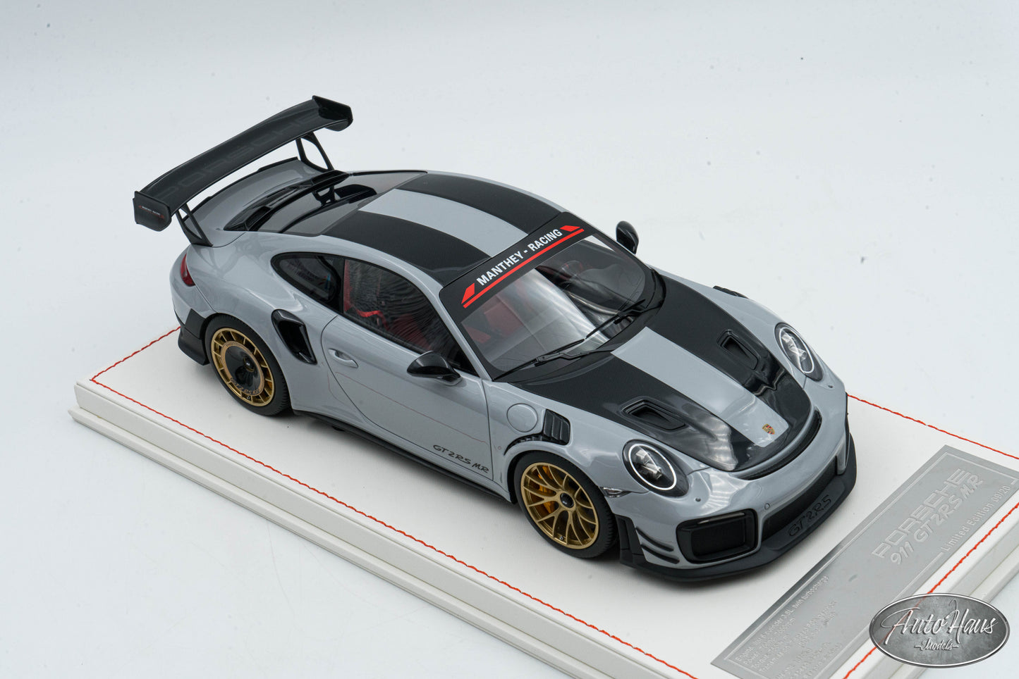 1/18 Dino Models Porsche 911 GT2 RS MR Chalk Gray