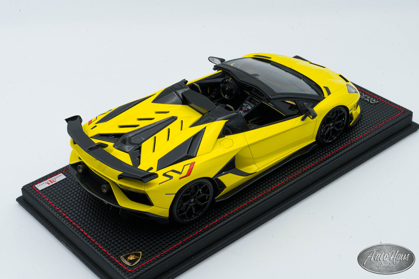 1/18 MR Collection Lamborghini Aventador SVJ Roadster Yellow