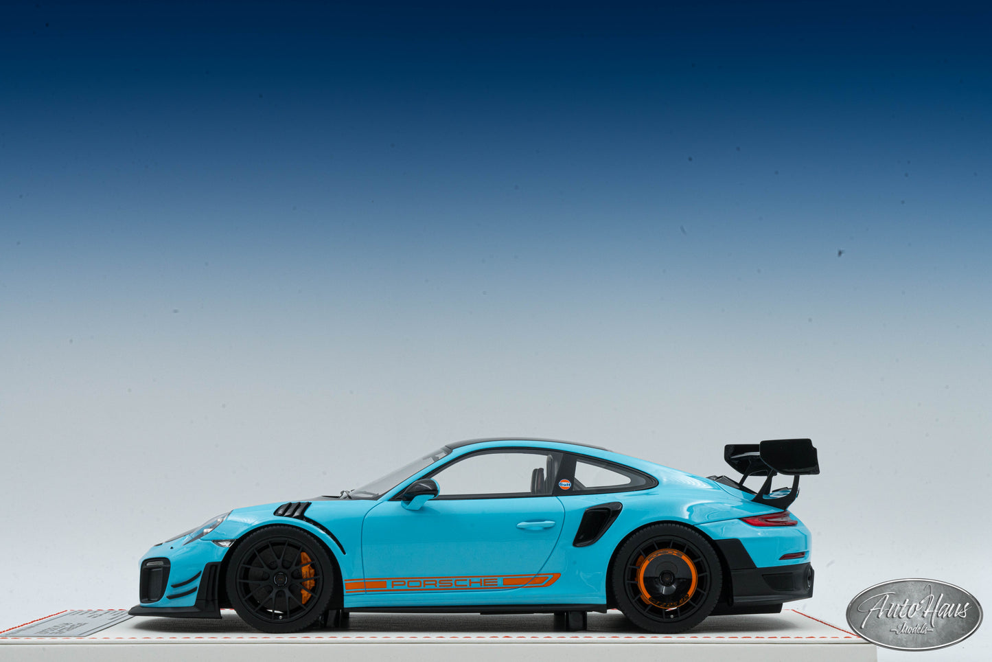 1/18 Dino Models Porsche 911 GT2 RS MR Blue