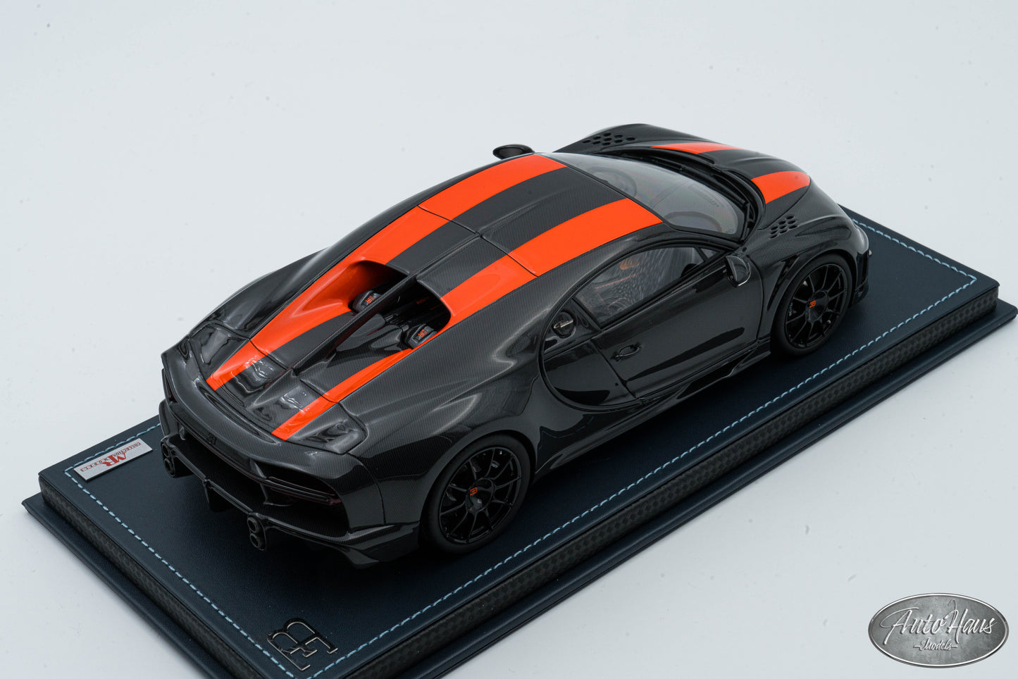 1/18 MR Collection Bugatti Chiron Super Sport 300+ Launch Version BUG012