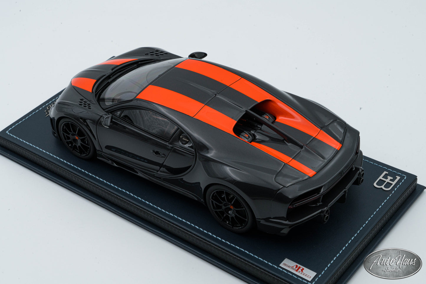 1/18 MR Collection Bugatti Chiron Super Sport 300+ Launch Version BUG012