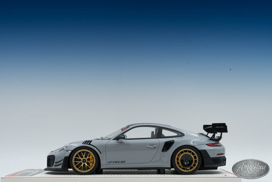 1/18 Dino Models Porsche 911 GT2 RS MR Chalk Gray