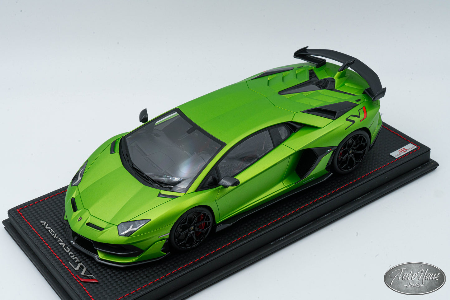 1/18 MR Collection Lamborghini Aventador SVJ Matt Green