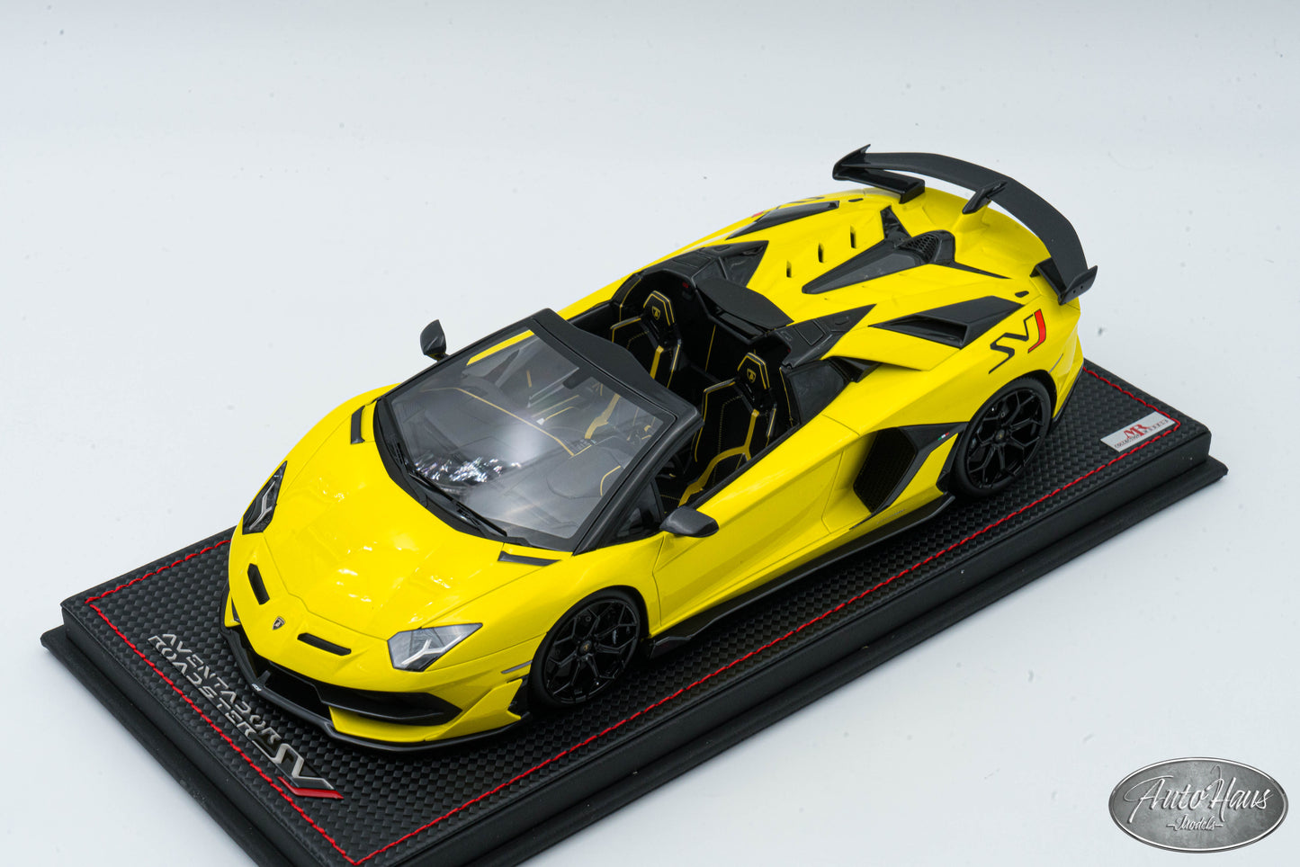 1/18 MR Collection Lamborghini Aventador SVJ Roadster Yellow