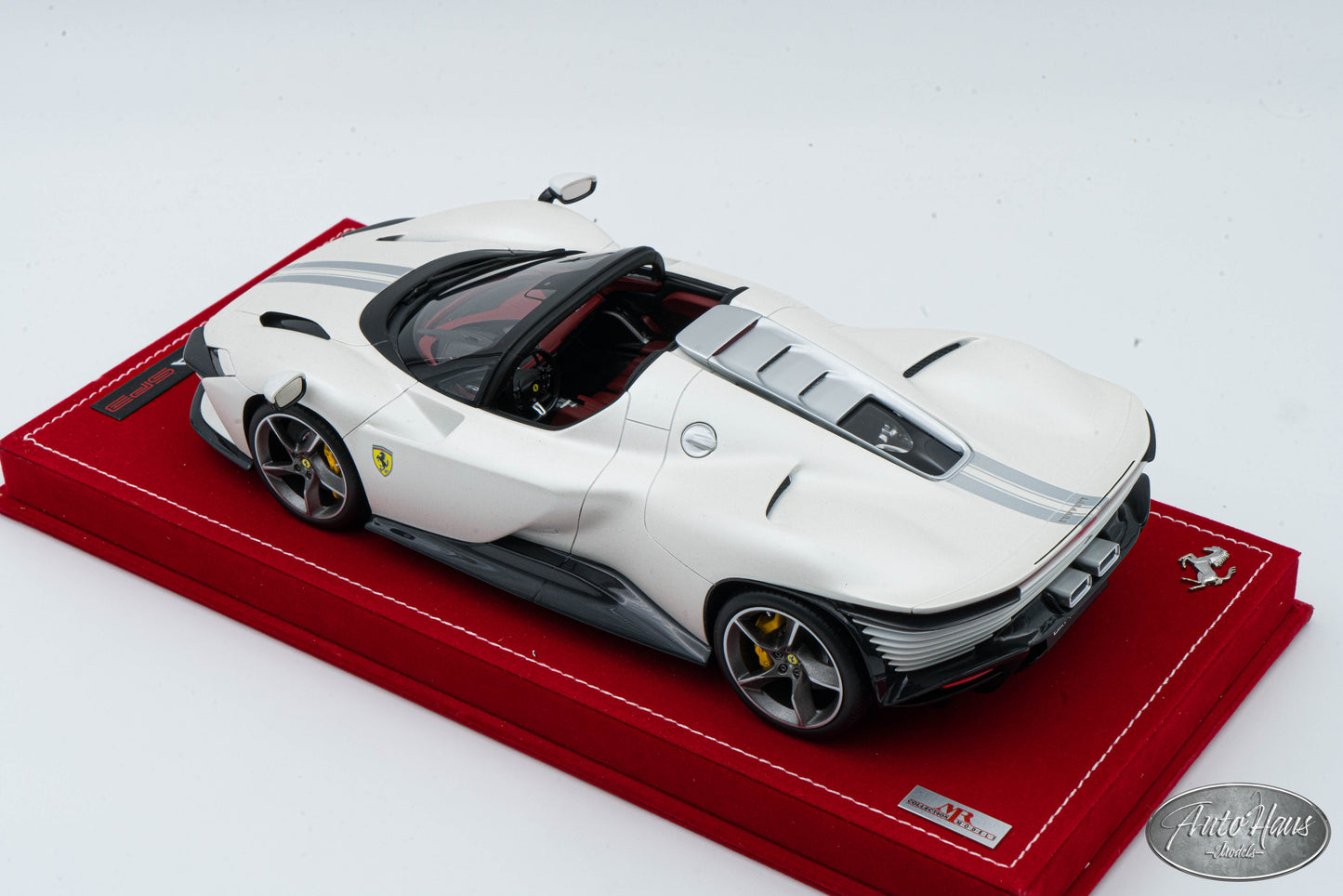 1/18 MR Collection Ferrari SP3 Daytona Matt White