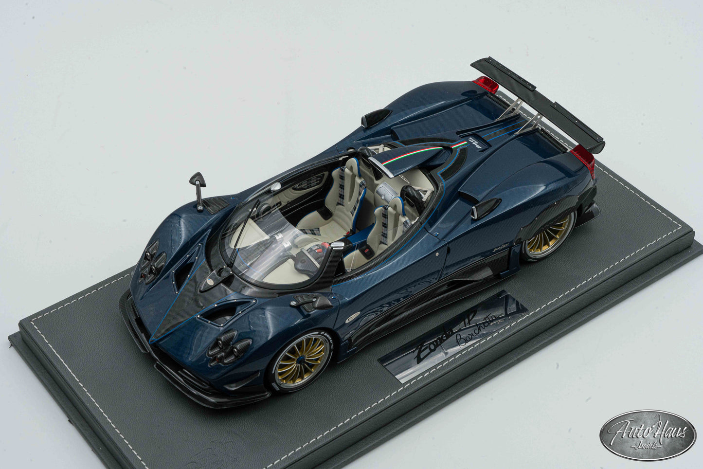 1/18 BBR Pagani Zonda Barchetta AMG Blue Carbon