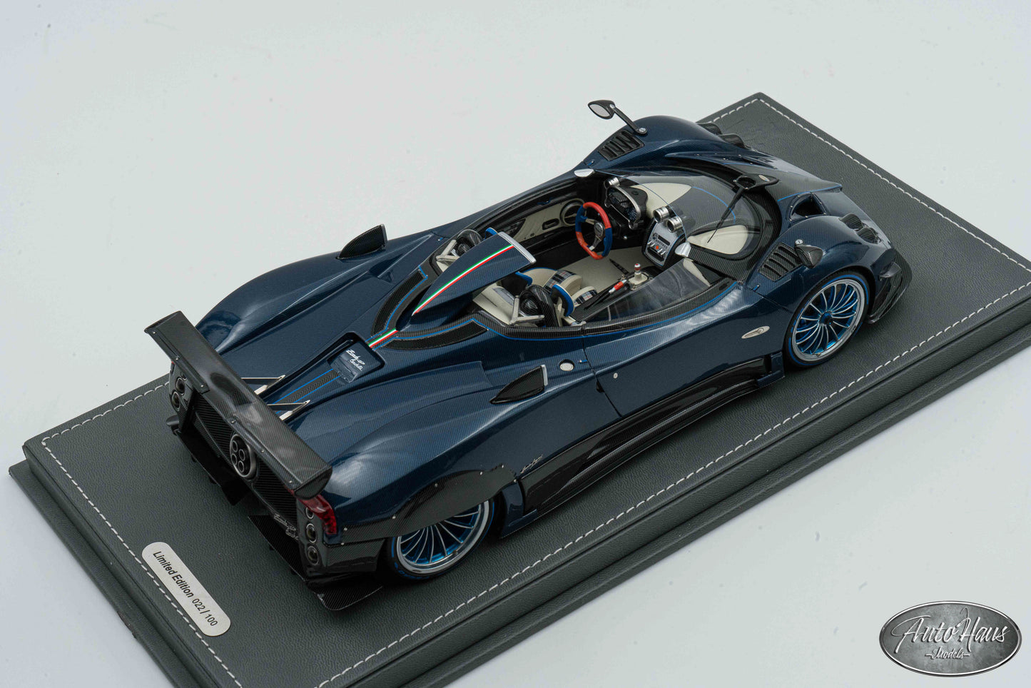 1/18 BBR Pagani Zonda Barchetta AMG Blue Carbon