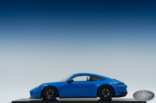 1/18 Spark Porsche 911 (992) GT3 Touring Shark Blue