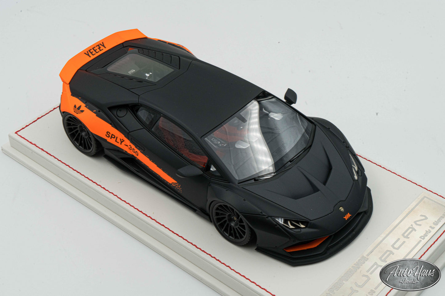 1/18 Davis & Giovanni LB Performance Lamborghini Huracan Matt Black