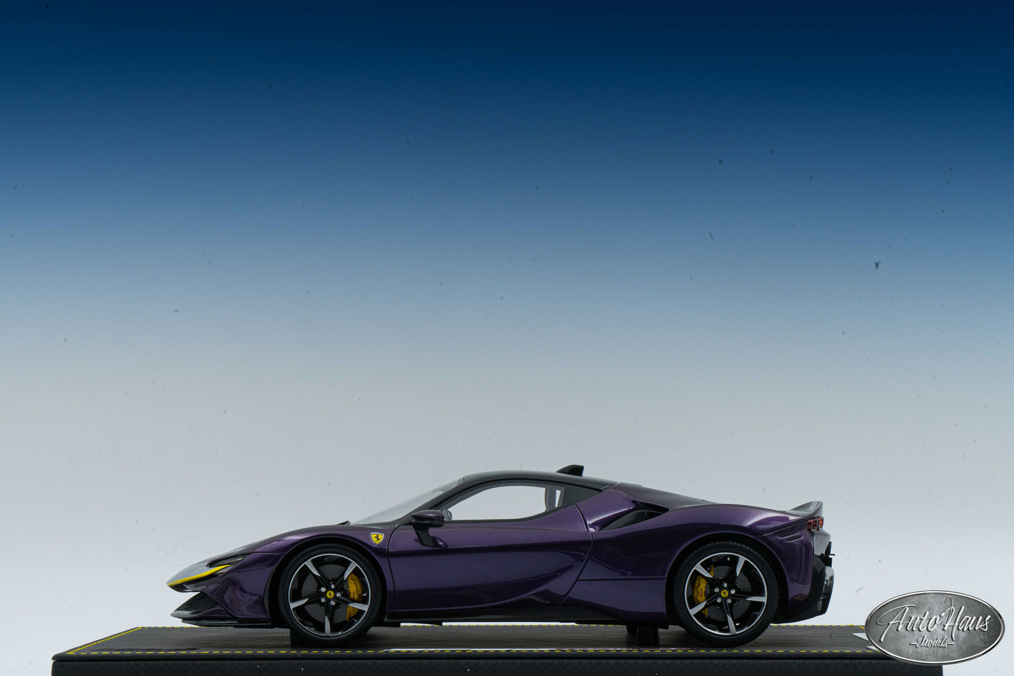 1/18 BBR Ferrari SF90 Stradale Hong Kong Purple