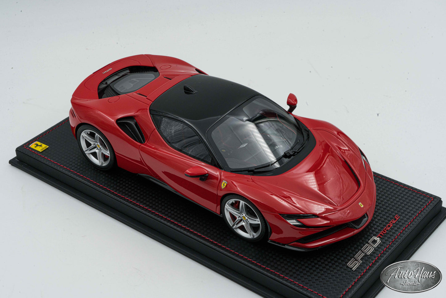 1/18 MR Collection Ferrari SF90 Stradale Rosso Corsa Red