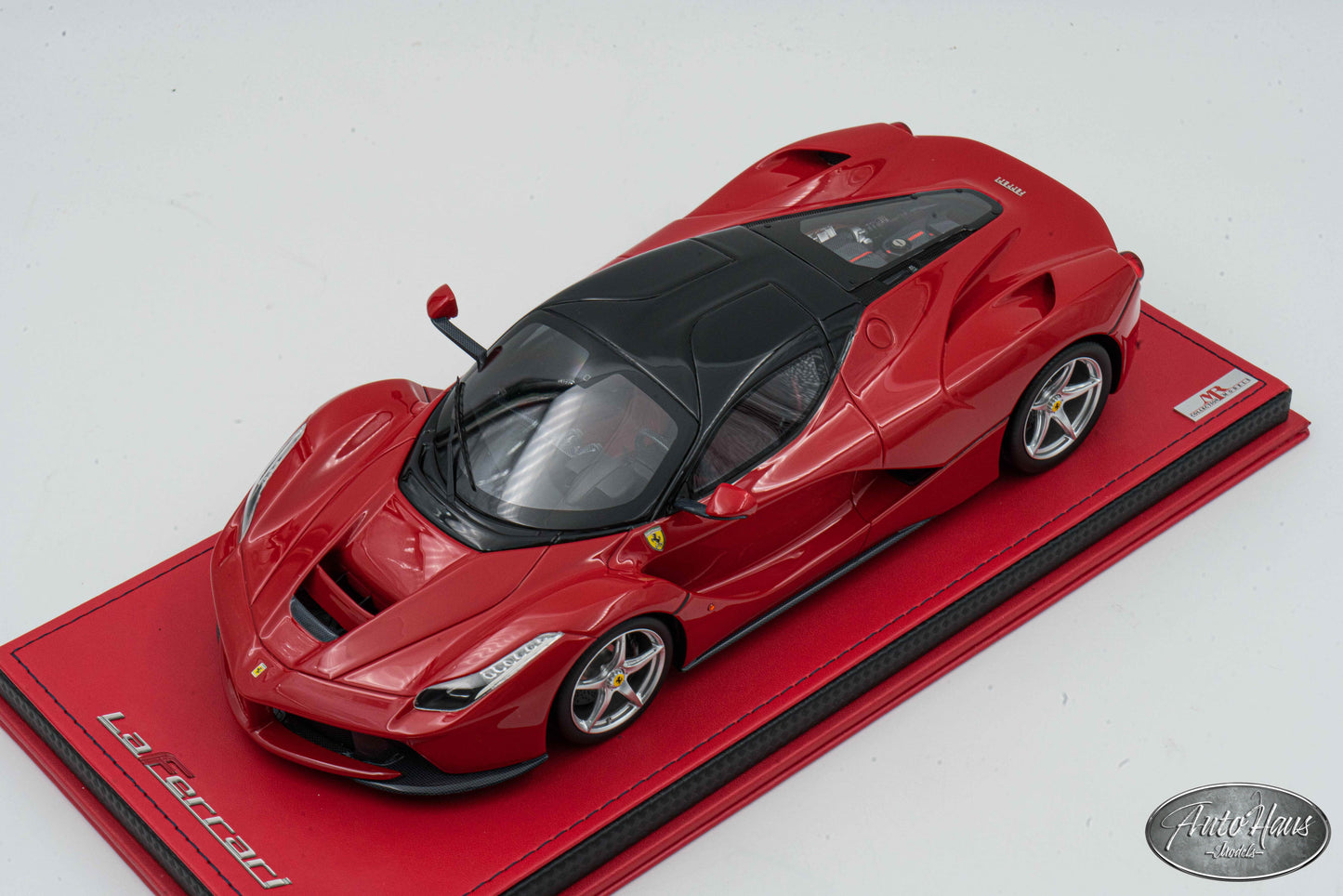 1/18 MR Collection Ferrari LaFerrari Coupe Rosso Corsa Red