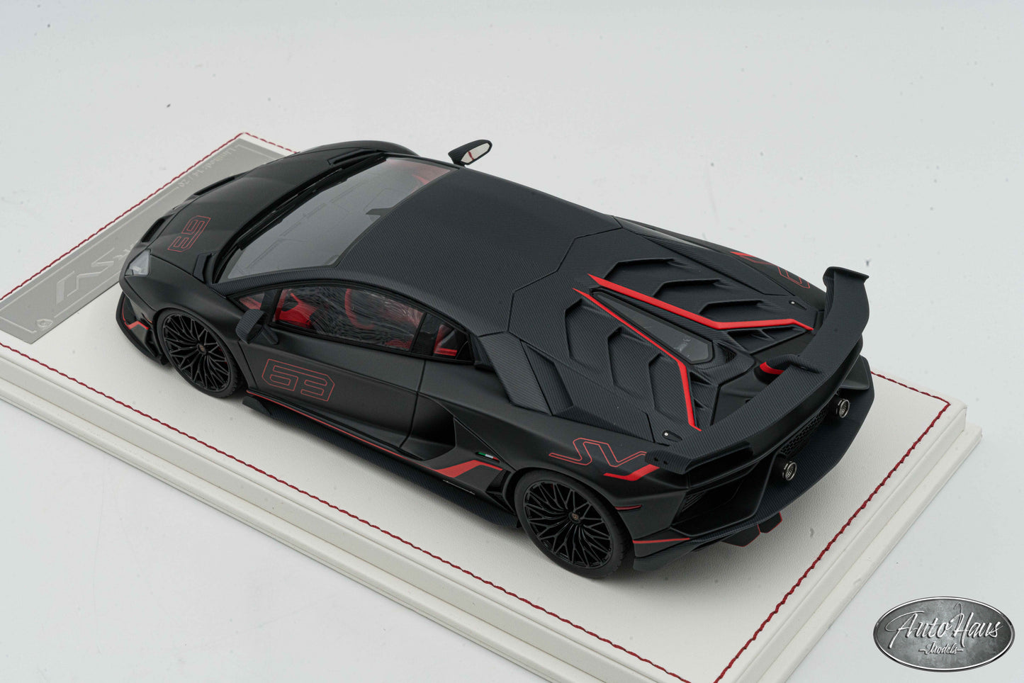 1/18 Davis & Giovanni Lamborghini Aventador SVJ Matt Black with Red Lines