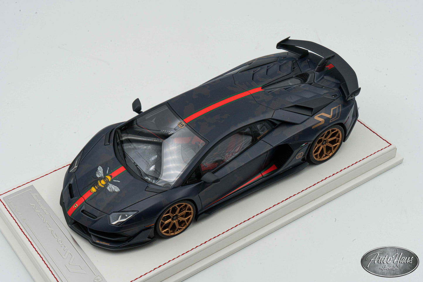 1/18 Davis & Giovanni Lamborghini Aventador SVJ Matt Black with Bronze Wheels