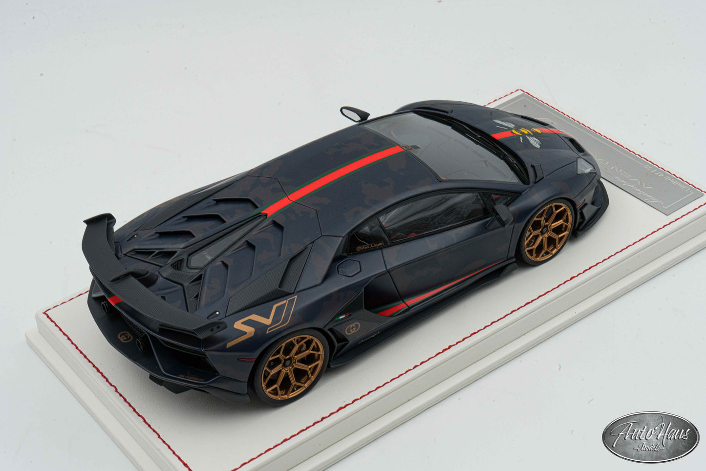 1/18 Davis & Giovanni Lamborghini Aventador SVJ Matt Black with Bronze Wheels