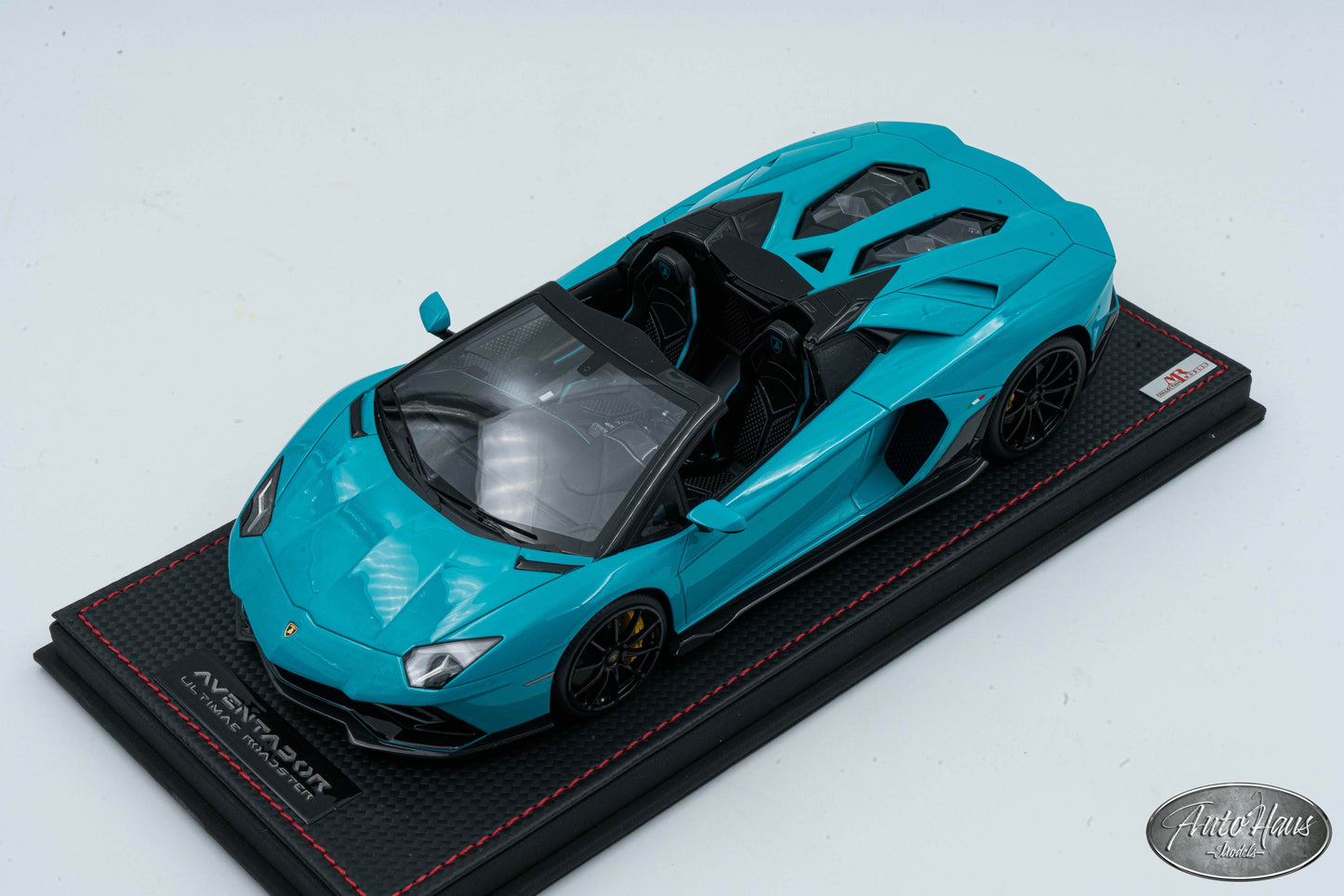 1/18 MR Collection Lamborghini Aventador Ultimae Roadster Blue