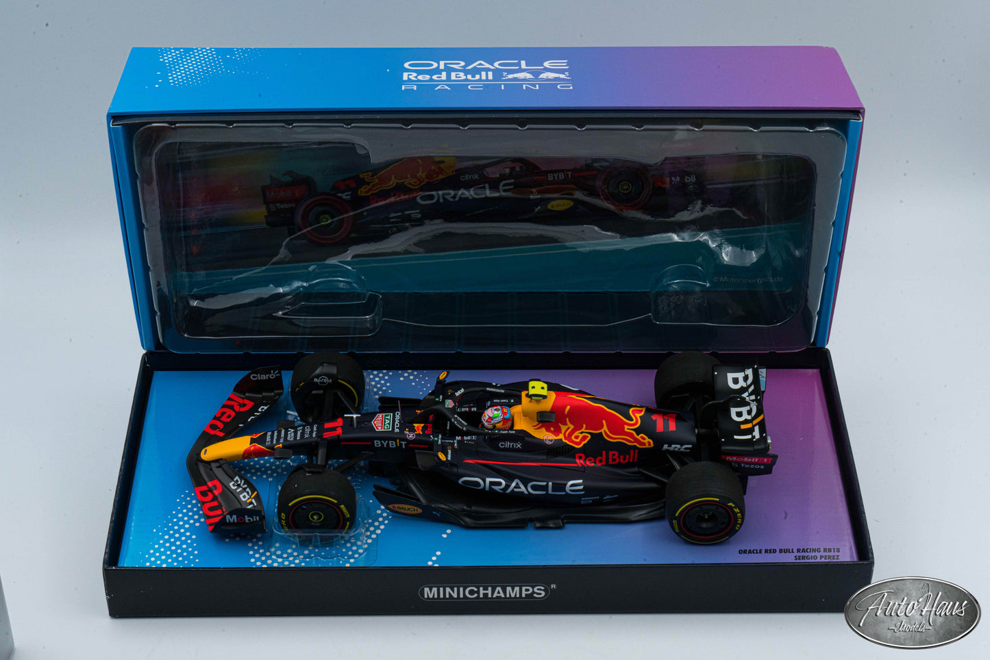 1/18 Minichamps Red Bull RB18 Sergio Perez #11 Miami GP 2022