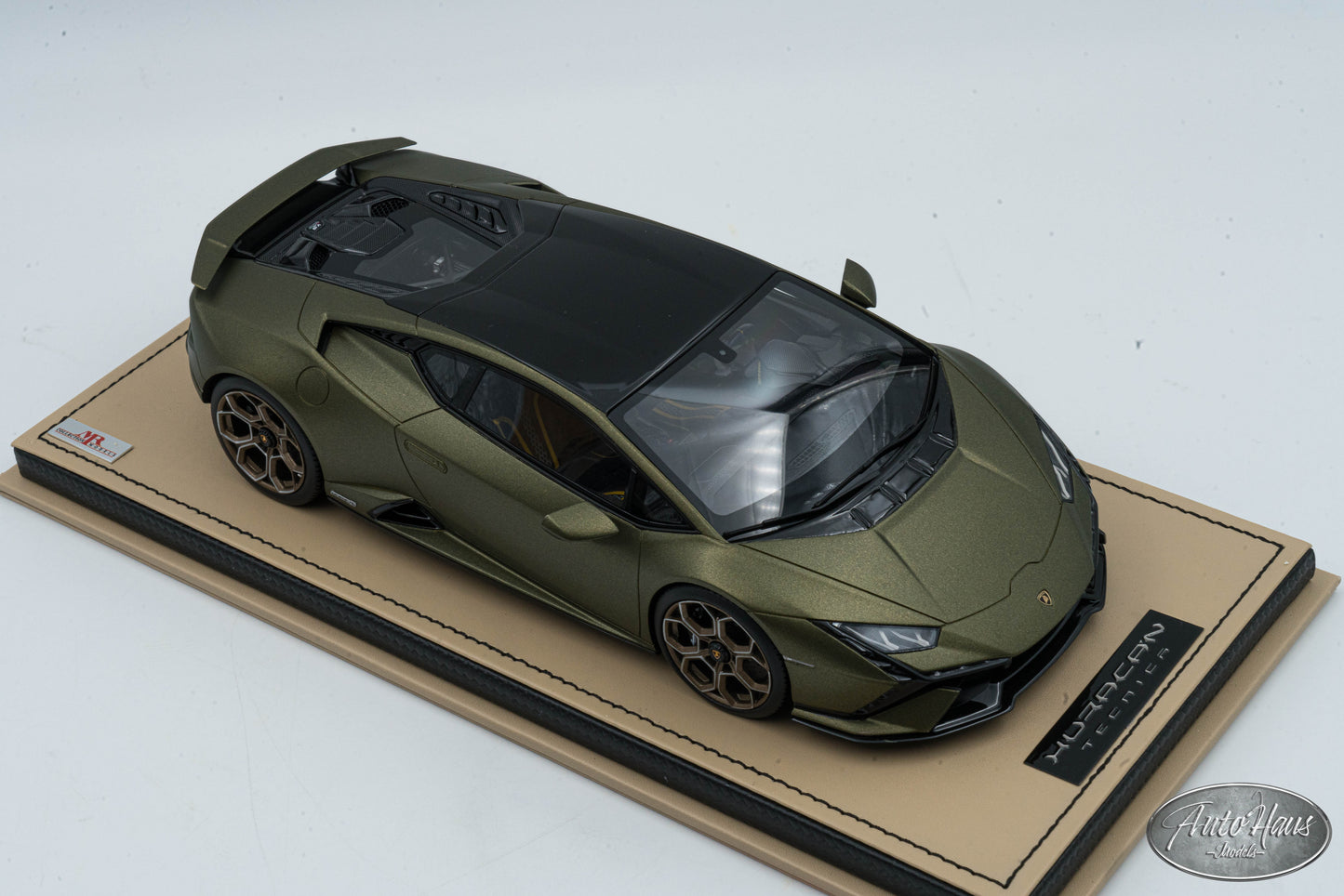 Copy of 1/18 MR Collection Lamborghini Huracan Tecnica Verde Gea Green