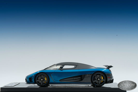 1/18 Frontiart Koenigsegg Agera HH Blue on Carbon base