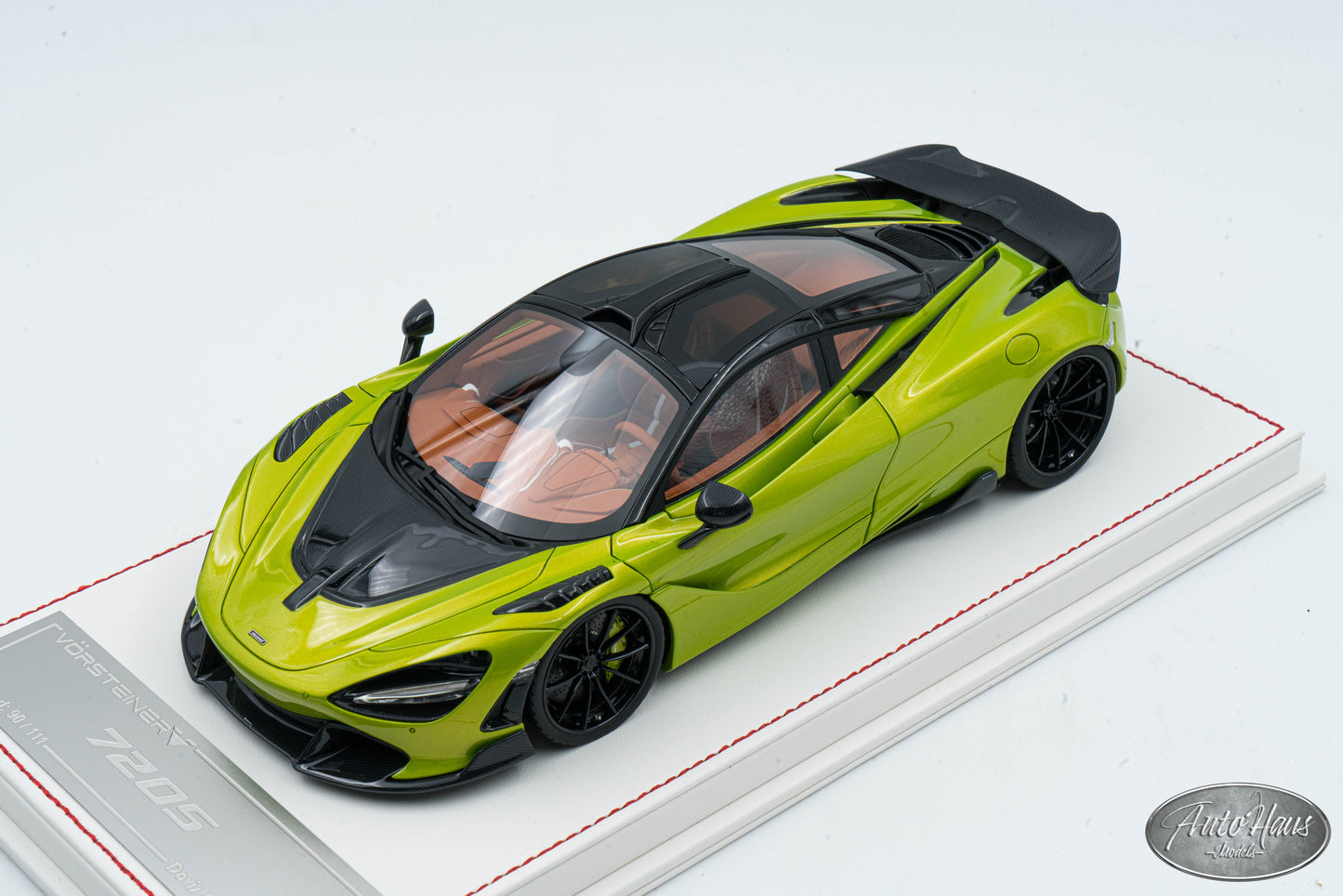 1/18 Davis & Giovanni Vorsteiner McLaren 720S Green