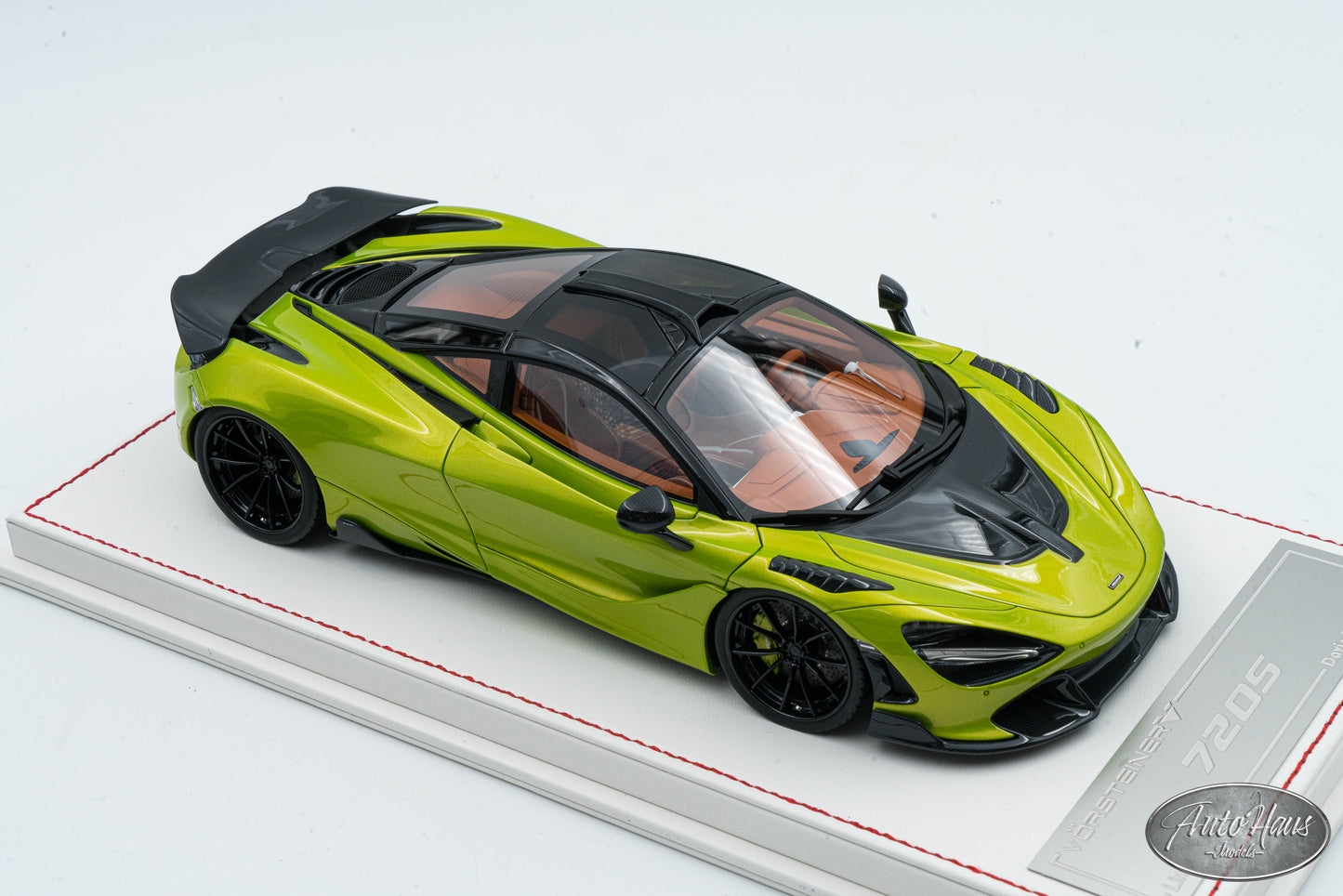 1/18 Davis & Giovanni Vorsteiner McLaren 720S Green