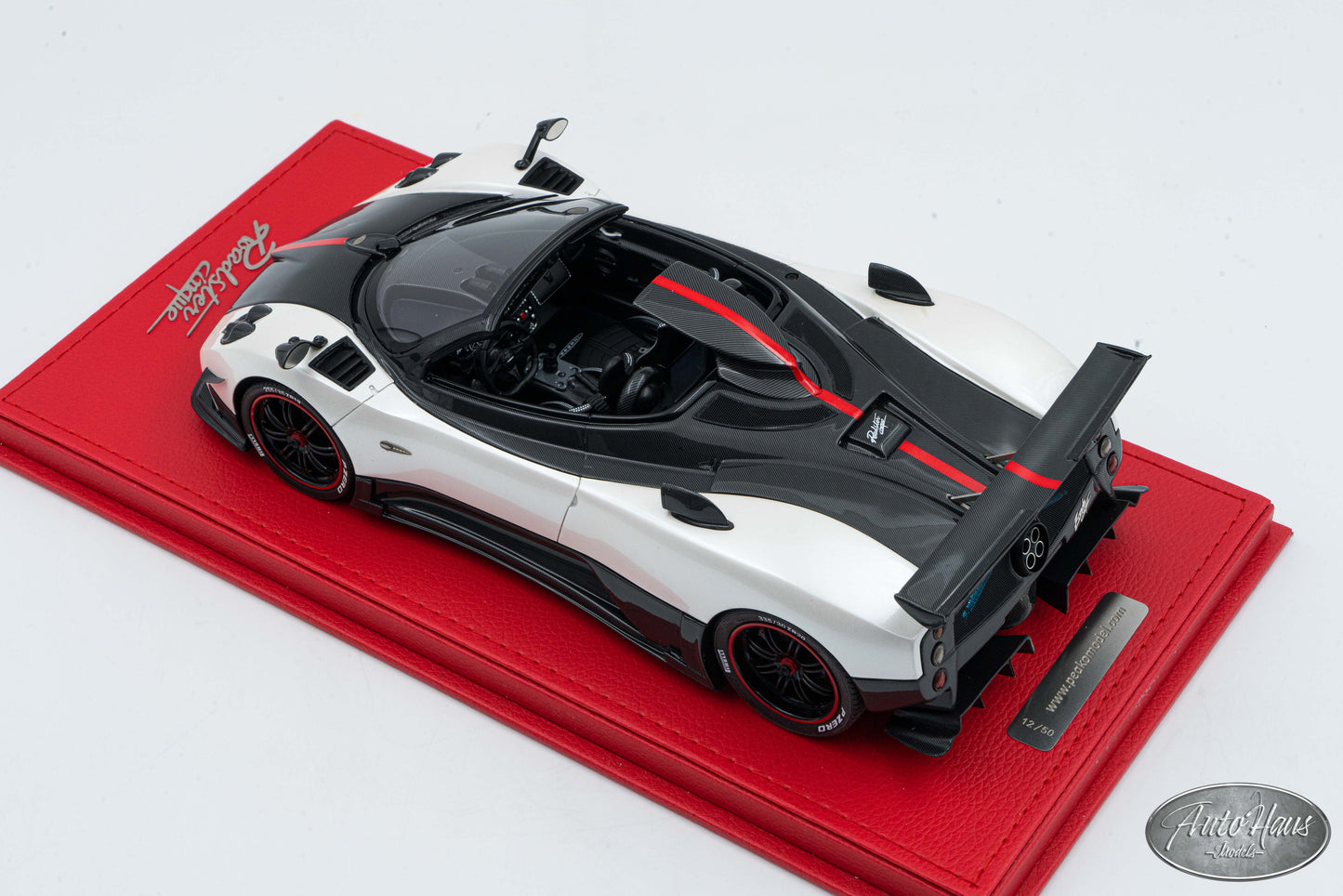 1/18 Peak Pagani Zonda Cinque Roadster White AMG