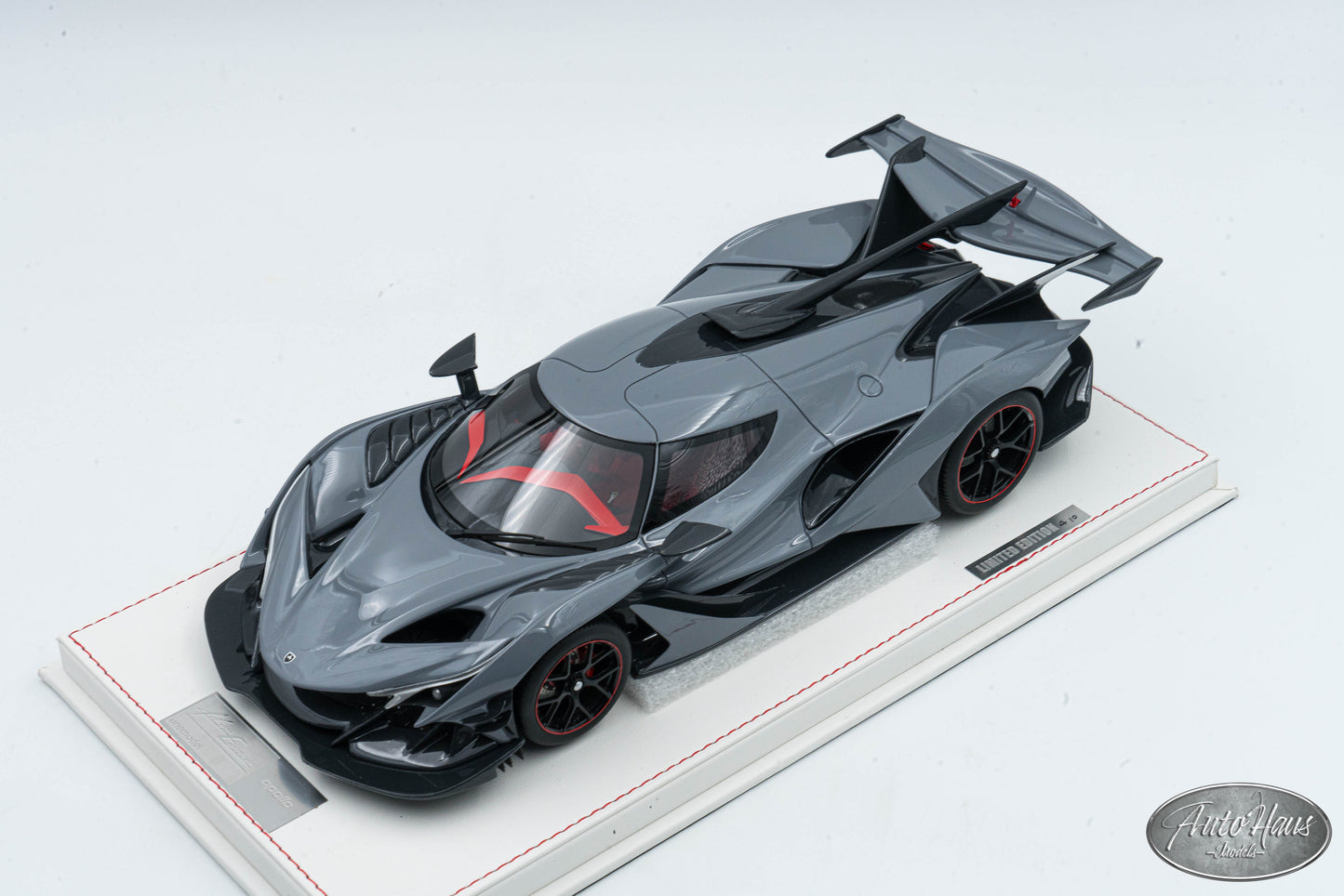 1/18 One Model Apollo IE Intense Emozione Gray