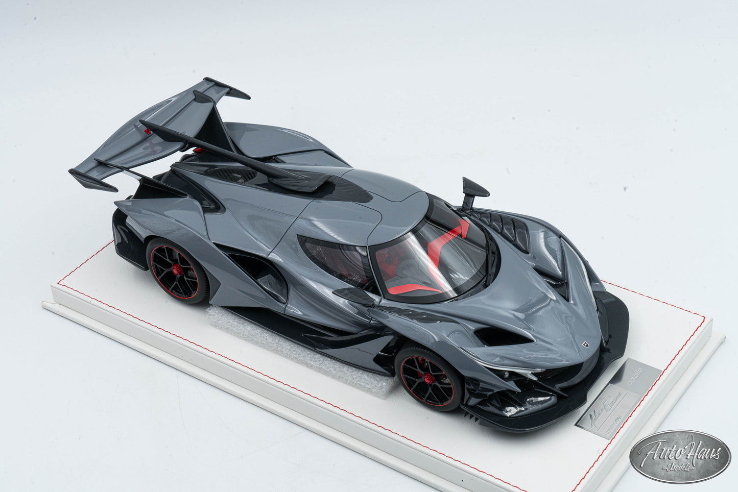 1/18 One Model Apollo IE Intense Emozione Gray