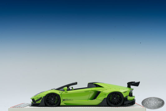 1/18 Davis & Giovanni LB Performance Lamborghini Aventador Roadster 2.0 Green