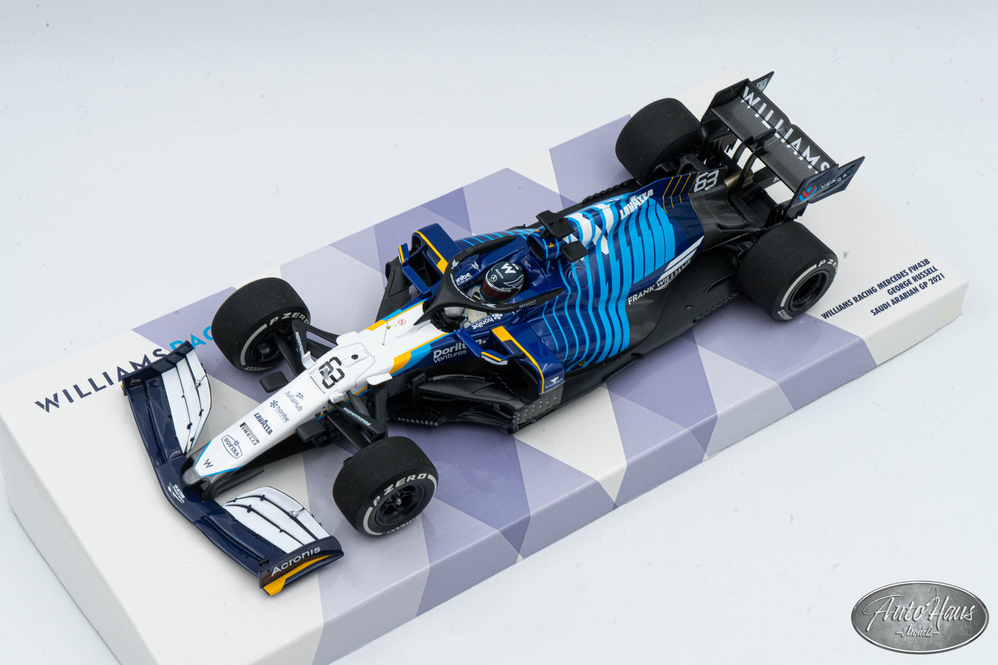 1/18 Minichamps Williams Racing Mercedes FW43B George Russell Saudi Arabia GP 2021