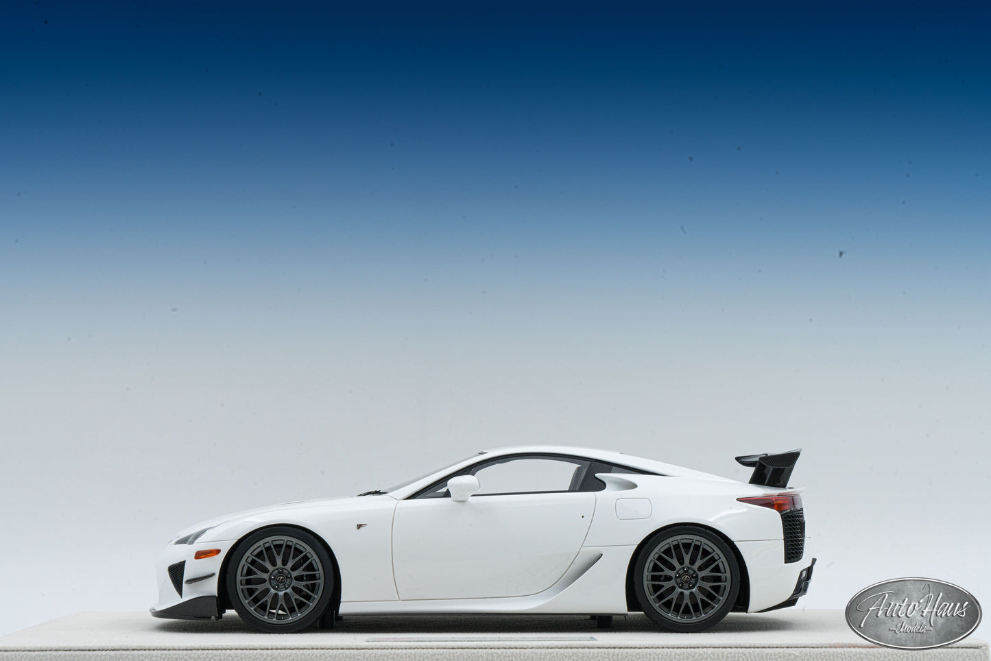 1/18 Make Up 2012 Lexus LFA Nurburgring package White