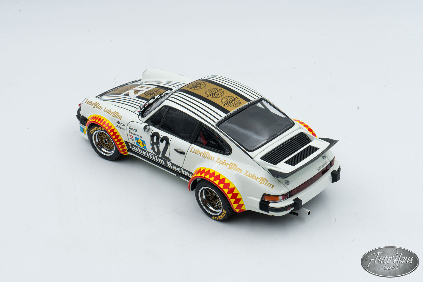 1/18 Exoto 1979 Porsche 934 RSR Le Mans #82 Lubrifilm