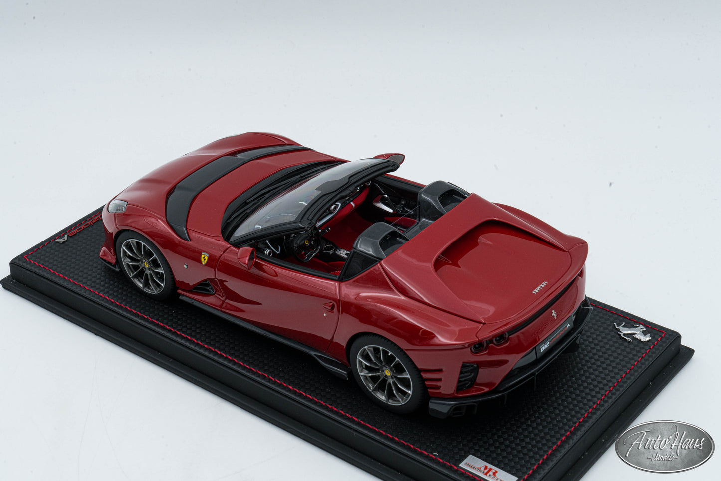 1/18 MR Collection Ferrari 812 Competizione A Rosso TRS Red FE034E