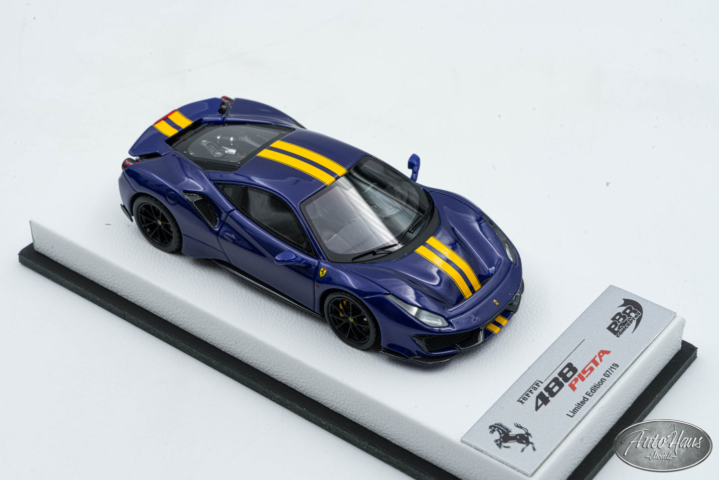 1/43 BBR Ferrari 488 Pista Purple