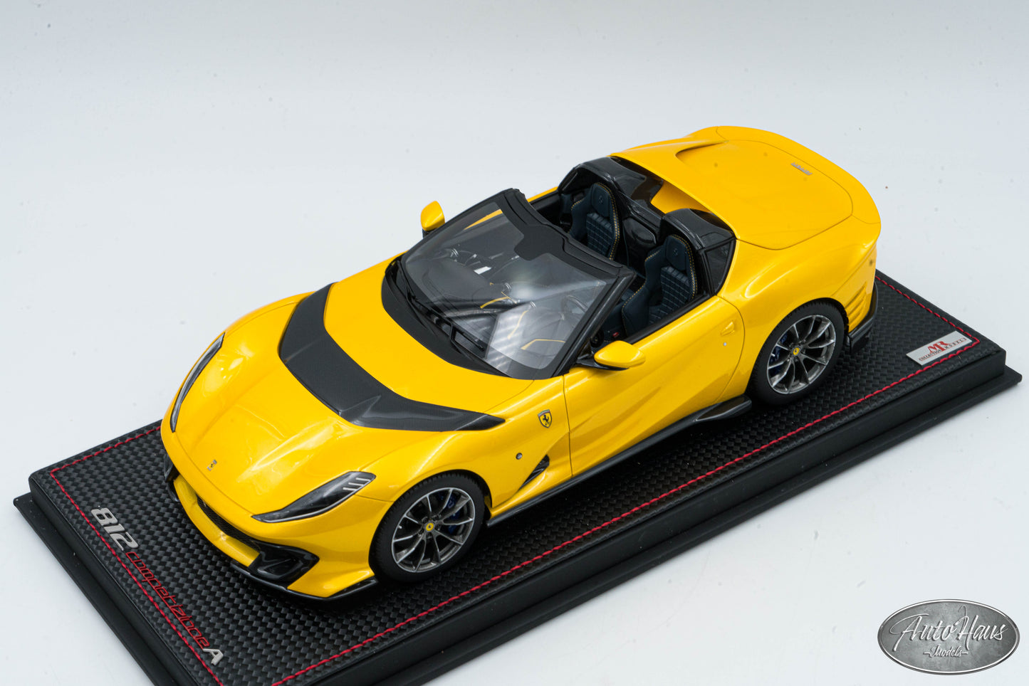 1/18 MR Collection Ferrari 812 Competizione A Giallo Tristato Yellow FE034A