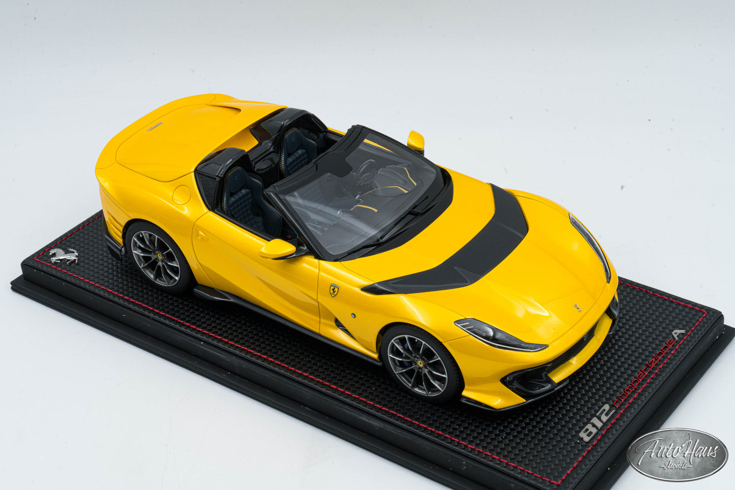 1/18 MR Collection Ferrari 812 Competizione A Giallo Tristato Yellow FE034A